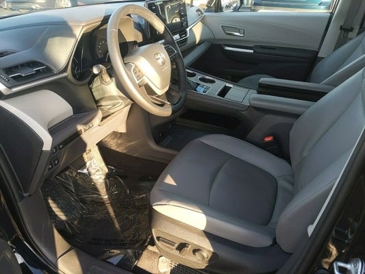 2022 Toyota Sienna XLE 8 Passenger in Van Wert, OH - Greve Chrysler Jeep Dodge Ram